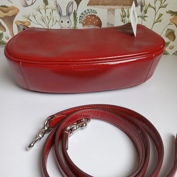 NWT Coach Ashton Cardinal Red/ Silver Baguette Hand Bag - Picture 5 of 6